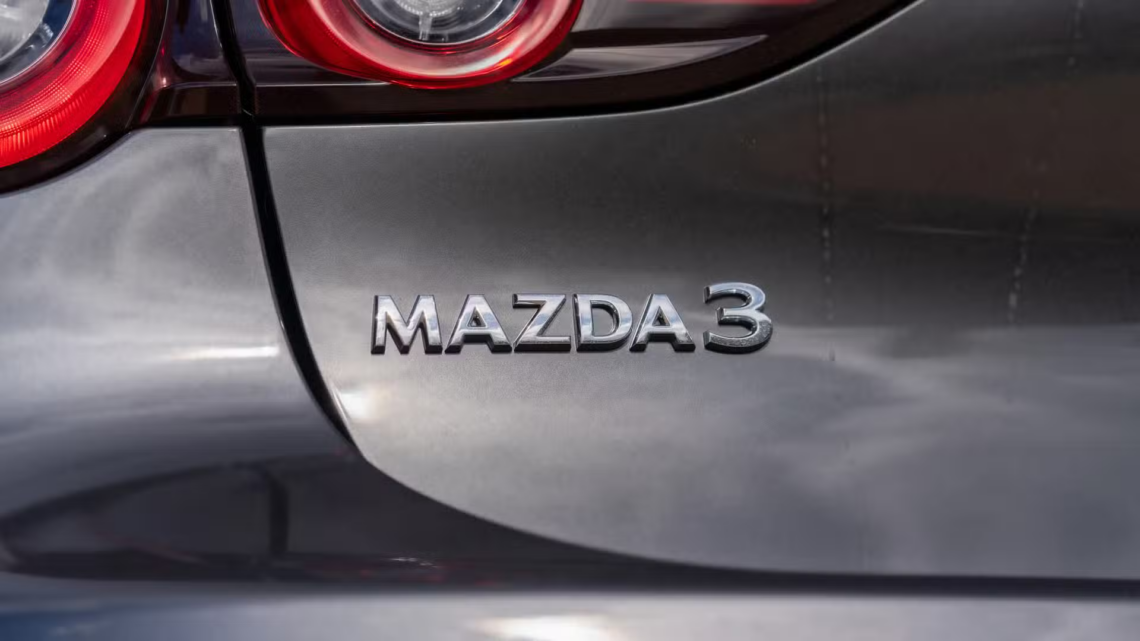 Mazda3 Emblem